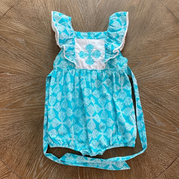 Smocked Sweets 2T Bubble Romper Turquoise Blue White Embroidered Cross - Picture 4 of 11